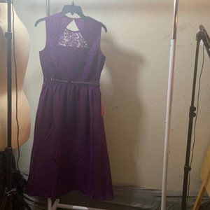 Truth & Fable Women's Violet Lace Trim Sleeveless Midi Dress Medium NWT